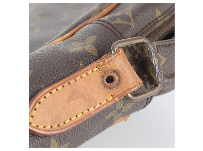 Borsa a tracolla Louis Vuitton Monogram Danube GM in pelle Marrone - vista 8