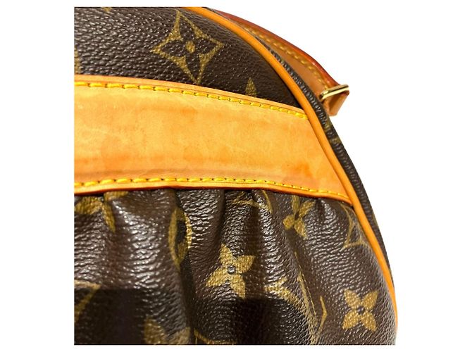 Sac à main Louis Vuitton Clara - Monogram Canvas Marron Monogramme - vue 7