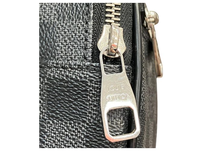 Bolso Bandolera Louis Vuitton Damier Graphite Ambler - vista 8