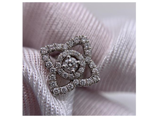 Orecchini De Beers Enchanted Lotus in Platino e Diamanti Argento - vista 9
