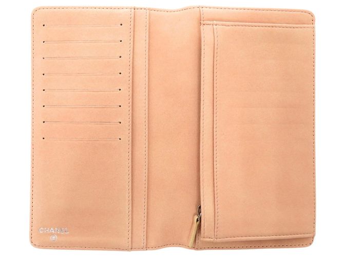 Cartera bi-fold Chanel Coco Mark Camellia Beige - vista 3