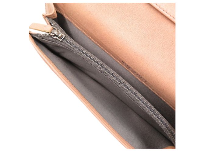 Cartera bi-fold Chanel Coco Mark Camellia Beige - vista 5