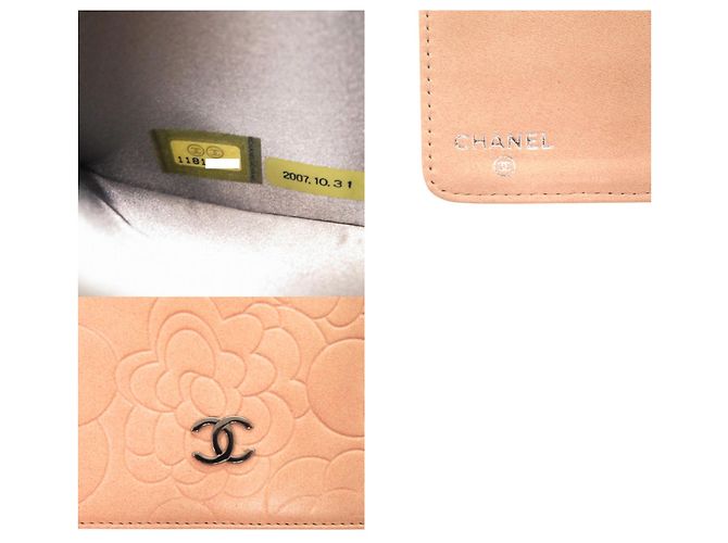 Cartera bi-fold Chanel Coco Mark Camellia Beige - vista 7