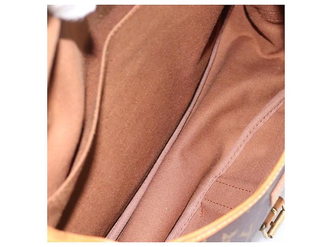 Louis Vuitton Saumur Monogram 35 Marrone - vista 5