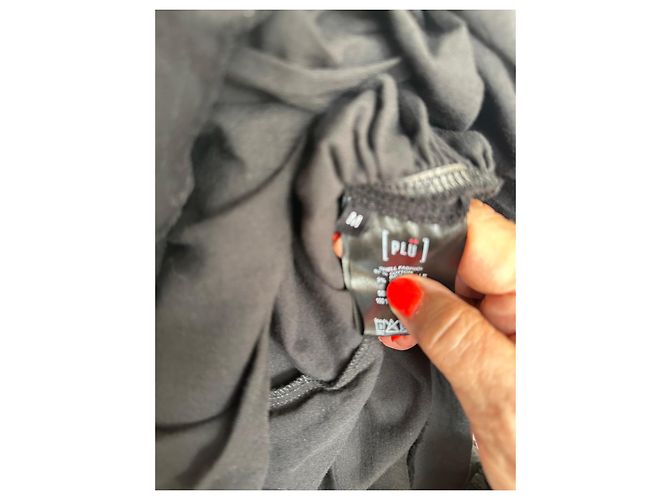 Munthe Plus Simonsen PLU Schwarzes Baumwoll-Maxikleid mit Rüschen - Ansicht 2