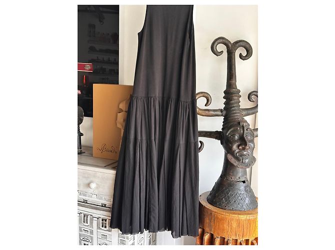 Munthe Plus Simonsen PLU Schwarzes Baumwoll-Maxikleid mit Rüschen - Ansicht 8