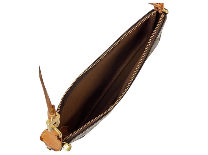 Louis Vuitton Monogram Pochette Accessoires Marrone - vista 6