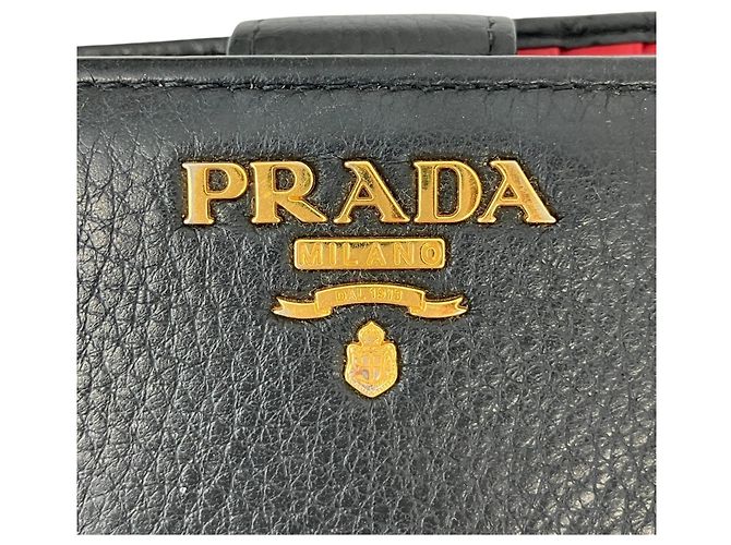 Cartera compacta bi-fold de piel con placa de logo Prada Negro - vista 11