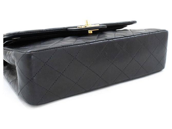Chanel Classic Flap Lambskin Small Nero - vista 4