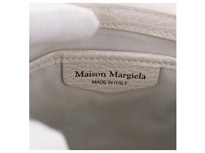Maison Martin Margiela Borsa a tracolla Maison Margiela in pelle bianca argento Auth am12334M Bianco - vista 22
