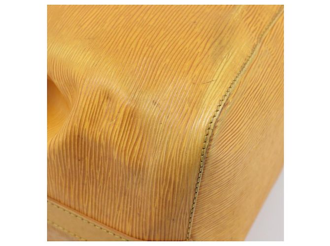 Borsa a tracolla LOUIS VUITTON Epi Petit Noe Tassili Yellow M44109 LV Auth 198986 - vista 16
