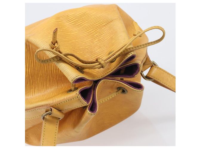 Borsa a tracolla LOUIS VUITTON Epi Petit Noe Tassili Yellow M44109 LV Auth 198986 - vista 6