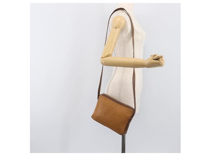 Borsa a tracolla LOEWE in pelle marrone oro Auth 199645 D'oro - vista 19