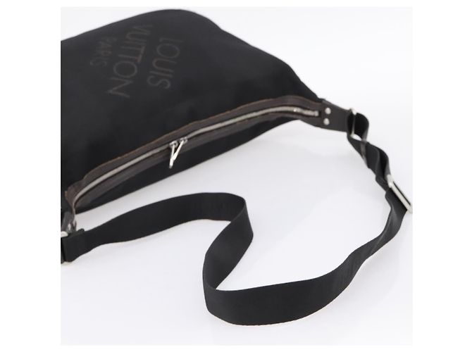 LOUIS VUITTON Damier Geant Explorateur Shoulder Bag Black M93616 LV Auth 200910A Nero - vista 7