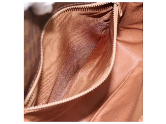 Céline Borsa a tracolla CELINE Macadam Canvas PVC Leather Brown Gold Auth 200945 Marrone D'oro - vista 11