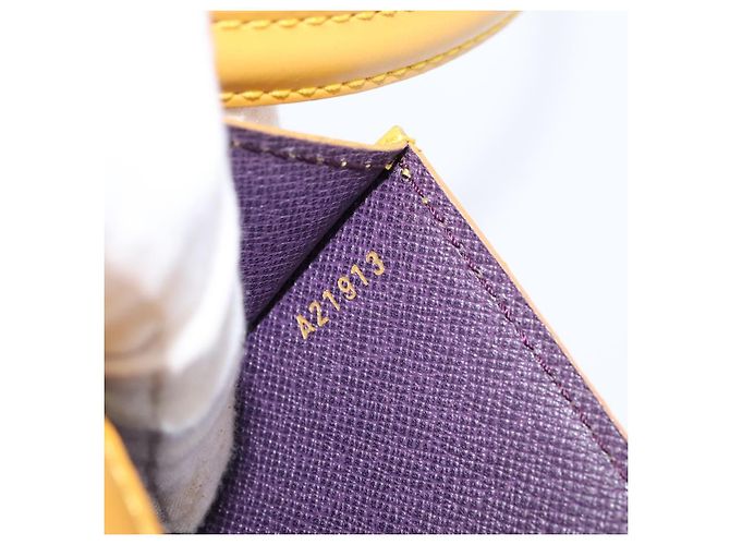 LOUIS VUITTON Epi Pochette Arche Shoulder Bag Yellow M52579 LV Auth 199007 Giallo - vista 12