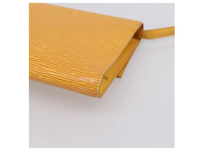 LOUIS VUITTON Epi Pochette Arche Shoulder Bag Yellow M52579 LV Auth 199007 Giallo - vista 16