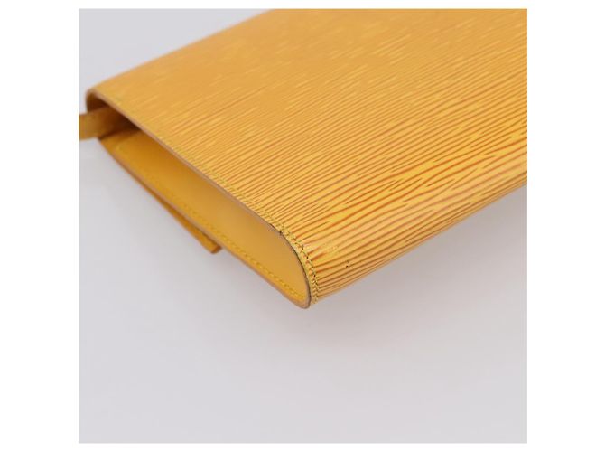 LOUIS VUITTON Epi Pochette Arche Shoulder Bag Yellow M52579 LV Auth 199007 Giallo - vista 17