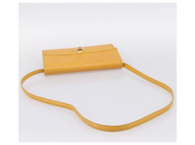 LOUIS VUITTON Epi Pochette Arche Shoulder Bag Yellow M52579 LV Auth 199007 Giallo - vista 7