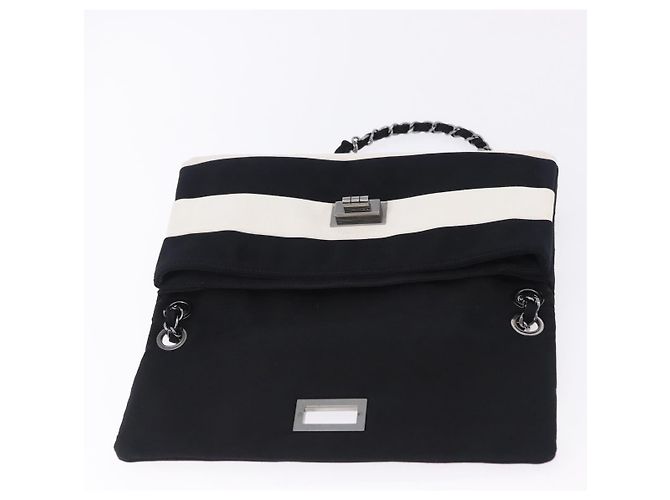 Borsa a tracolla con catena CHANEL 2.55 Nylon Nero Argento CC Auth ka5847A - vista 16