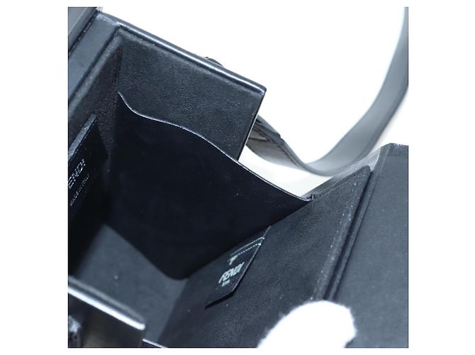 Borsa a Tracolla Box FENDI Pelle Nero Argento Auth 196687M - vista 21