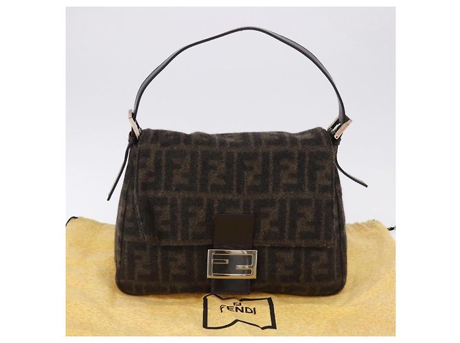 Borsa a tracolla FENDI Zucca Canvas Mamma Baguette Lana Brown Black Auth BA15090V Marrone Nero - vista 12