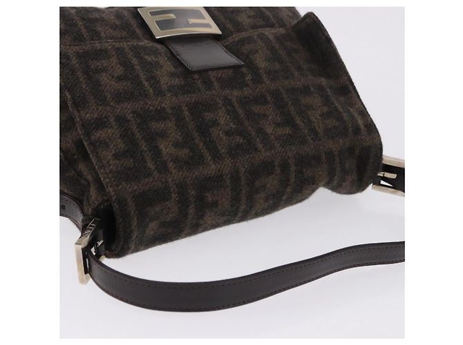 Borsa a tracolla FENDI Zucca Canvas Mamma Baguette Lana Brown Black Auth BA15090V Marrone Nero - vista 6
