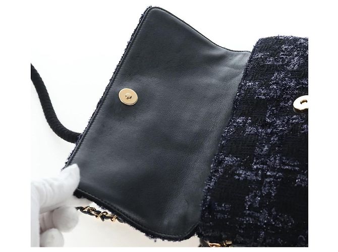 CHANEL Schultertasche mit Kette Tweed Schwarz Goldfarben CC Auth BA14816SM - Ansicht 10