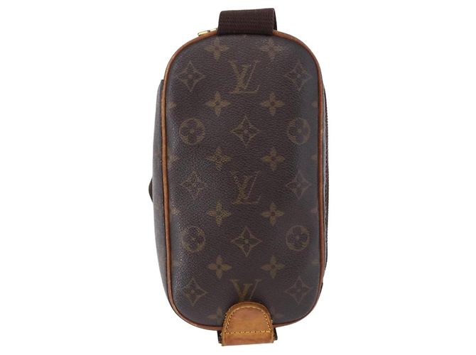 LOUIS VUITTON Monogram Pochette Gange Shoulder Bag M51870 LV Auth 198941 Monogramma - vista 2
