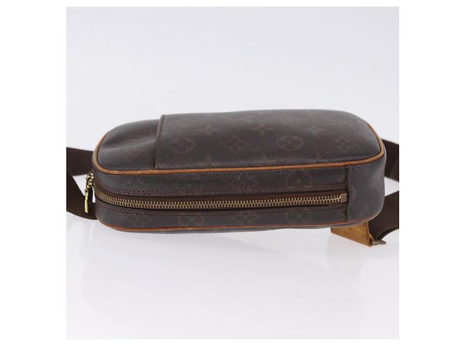 LOUIS VUITTON Monogram Pochette Gange Shoulder Bag M51870 LV Auth 198941 Monogramma - vista 4