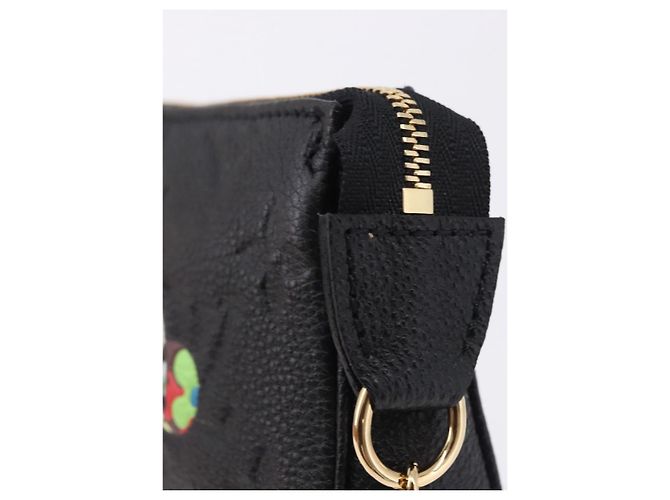 LOUIS VUITTON Empreinte Panda Mini Pochette Accessoires M13824 LV Auth 170873SM Negro Monograma - vista 18