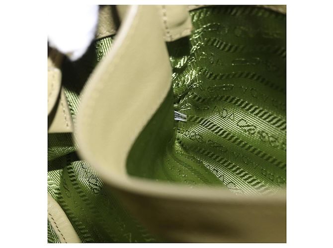 Borsa a tracolla PRADA Darling in pelle Verde Gold Auth 197336SAM D'oro - vista 11