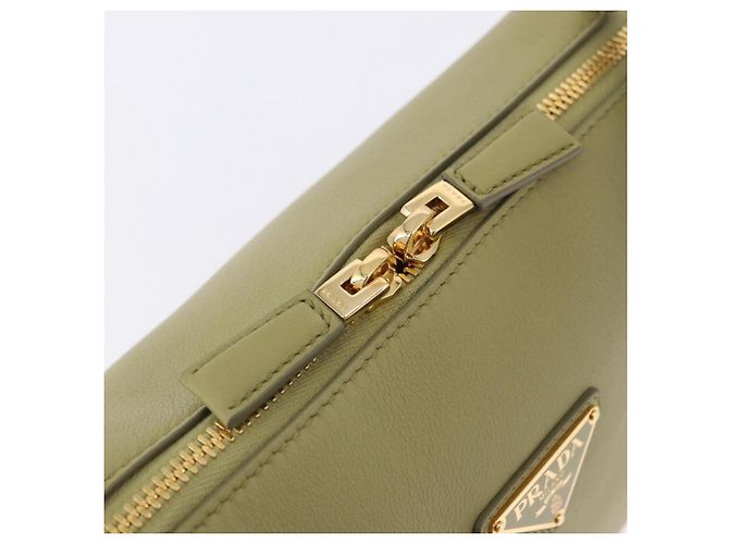 Borsa a tracolla PRADA Darling in pelle Verde Gold Auth 197336SAM D'oro - vista 18