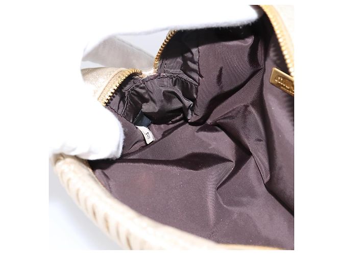 Borsa a pochette Miu Miu Matelassé in pelle oro autentica 196981A D'oro - vista 20