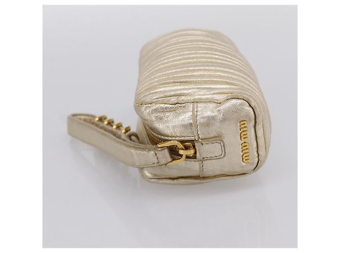 Borsa a pochette Miu Miu Matelassé in pelle oro autentica 196981A D'oro - vista 4