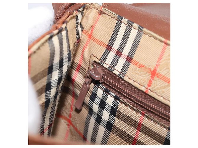 Borsa a tracolla Burberrys in pelle marrone e oro Auth 199618 D'oro - vista 20