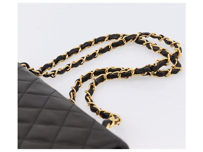 Borsa CHANEL Double Flap Chain Matelasse 25 in Pelle di Agnello Nera e Oro Auth yk20797SAM Nero D'oro - vista 14