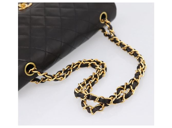 Borsa CHANEL Double Flap Chain Matelasse 25 in Pelle di Agnello Nera e Oro Auth yk20797SAM Nero D'oro - vista 7