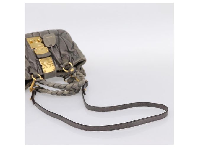 Borsa a mano Miu Miu Matelassé in pelle 2way Grigio Oro Auth 200159V Marrone D'oro - vista 8