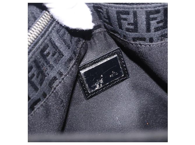 Borsa a mano FENDI Zucchino Canvas Nero Argento Auth BA15300 - vista 19