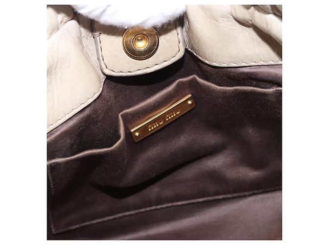 Borsa a mano Miu Miu Vitellolux 2way Beige Gold Auth 200264V D'oro - vista 21