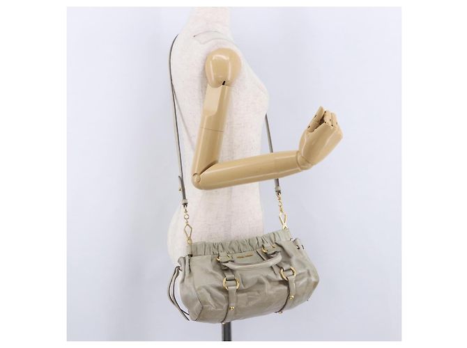 Borsa a mano Miu Miu Vitellolux 2way Beige Gold Auth 200264V D'oro - vista 25