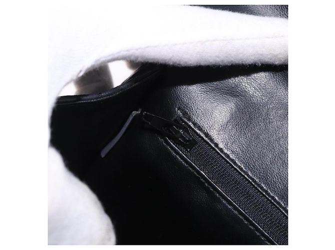 Borsa a tracolla con catena BALLY in pelle nera e oro Auth kk709A Nero D'oro - vista 23