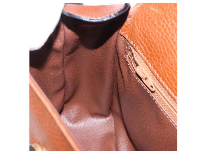 Céline Borsa a tracolla CELINE in pelle marrone e oro Auth 197663V D'oro - vista 20