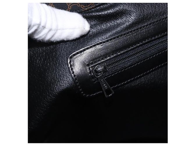 Céline Borsa a tracolla CELINE Macadam Canvas PVC Leather Black Gold Auth 197880V Nero D'oro - vista 22