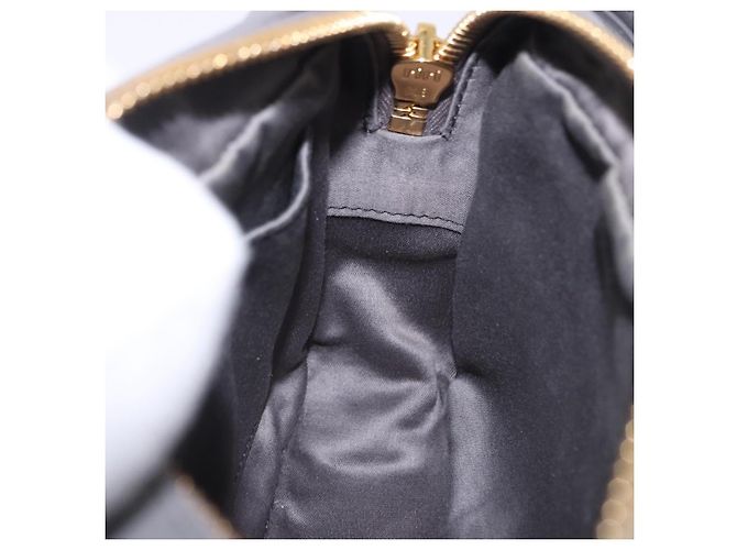 Borsa a tracolla Miu Miu Matelassé in pelle grigia oro Auth 200246V Marrone D'oro - vista 20