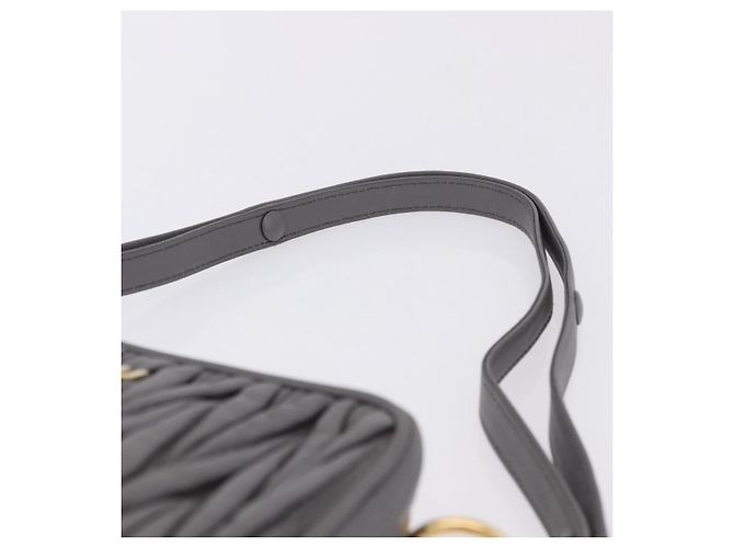 Borsa a tracolla Miu Miu Matelassé in pelle grigia oro Auth 200246V Marrone D'oro - vista 8