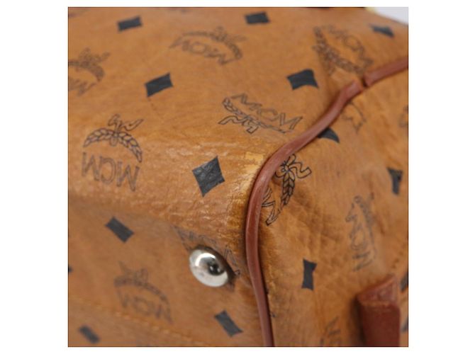 Borsa Boston MCM Vicetos Logogram PVC Leather Brown Gold Auth 200900 Marrone D'oro - vista 10