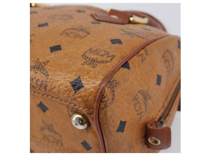 Borsa Boston MCM Vicetos Logogram PVC Leather Brown Gold Auth 200900 Marrone D'oro - vista 12