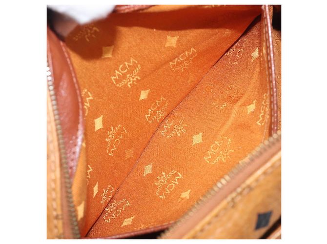 Borsa Boston MCM Vicetos Logogram PVC Leather Brown Gold Auth 200900 Marrone D'oro - vista 22
